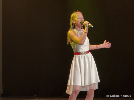 15-Pesem prihodnosti (16)